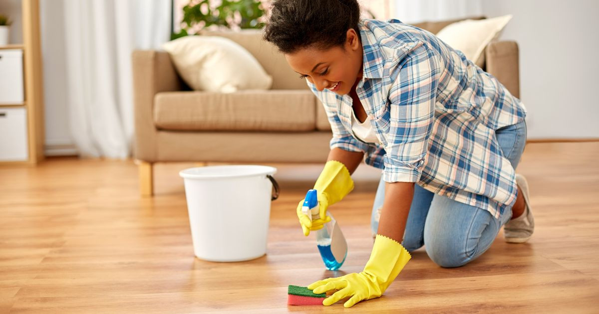 Науката за чистотата: Пълно ръководство за избор на препарати и перилни средства