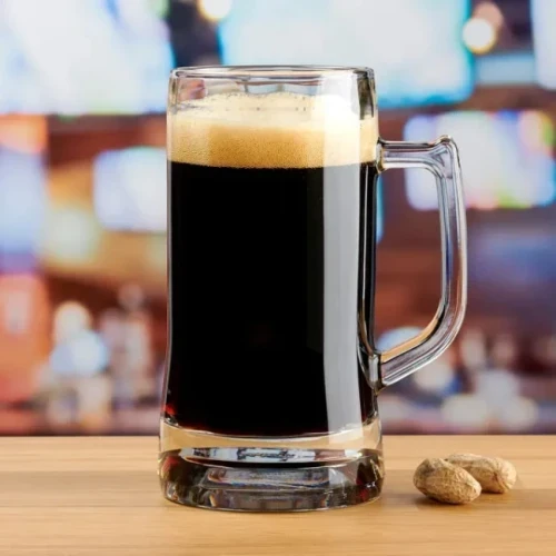 Стъклена халба за бира